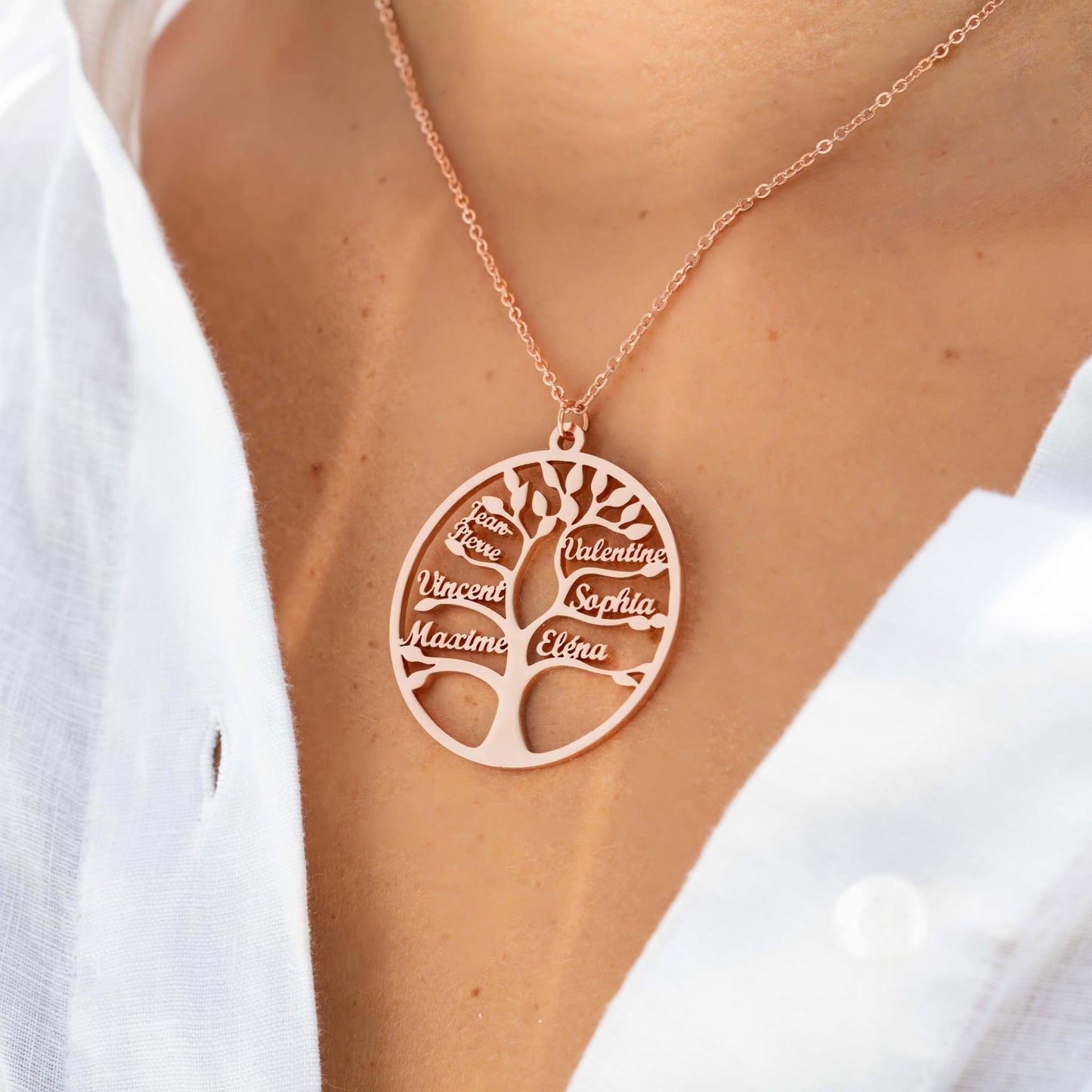 TREE OF LIFE NECKLACE UP TO 13 NAMES