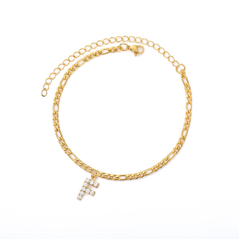 Armbånd med personlig initial - skræddersyet elegance