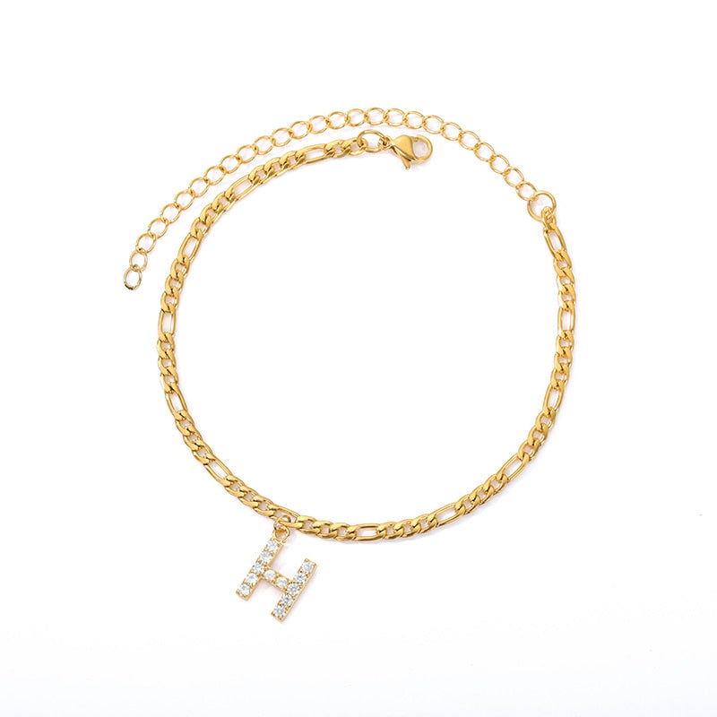 Armbånd med personlig initial - skræddersyet elegance