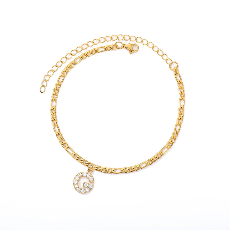 Armbånd med personlig initial - skræddersyet elegance